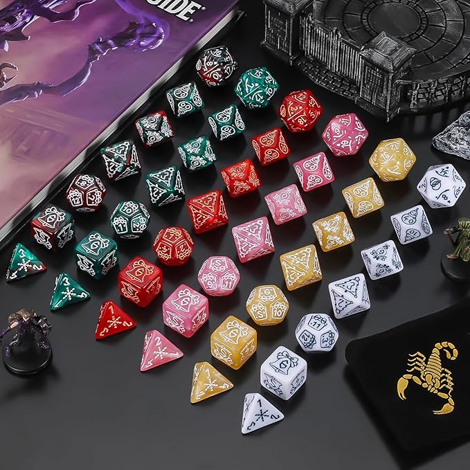 CiaraQ Polyhedral Dice Set, 6 Colors with 6 Decorative Pouches, 7 Pieces per Set, Fantasy RPG Gaming Dice/DND Dice/Role Playing Dice, Christmas Themed