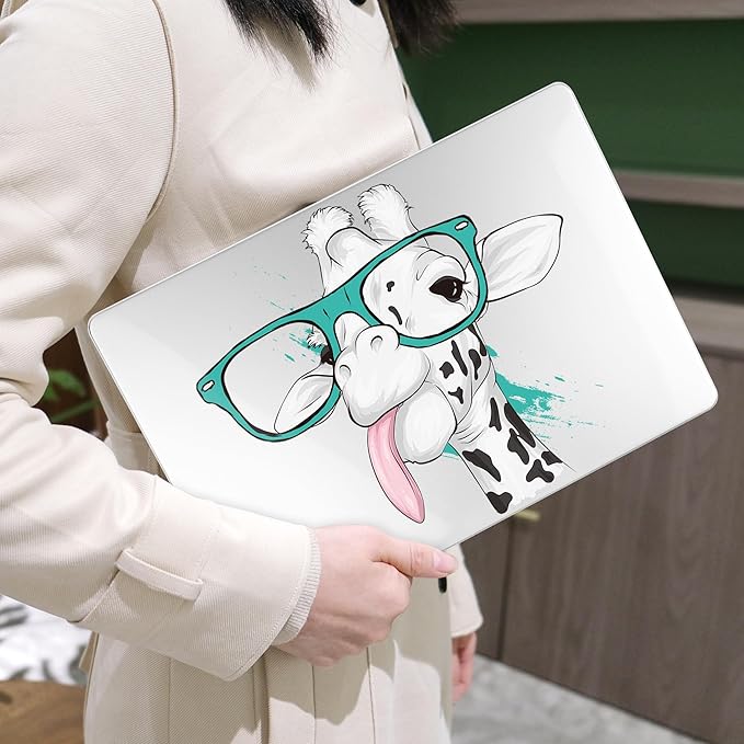 MEEgoodo Case for MacBook Pro 13 inch 2022 2021 2020 New A2338 M2/M1 A2251 A2289, Laptop Hard Shell Cases with Keyboard & Camera Cover Compatible Case, Funny Giraffe, (A2338/A2251/A2289)